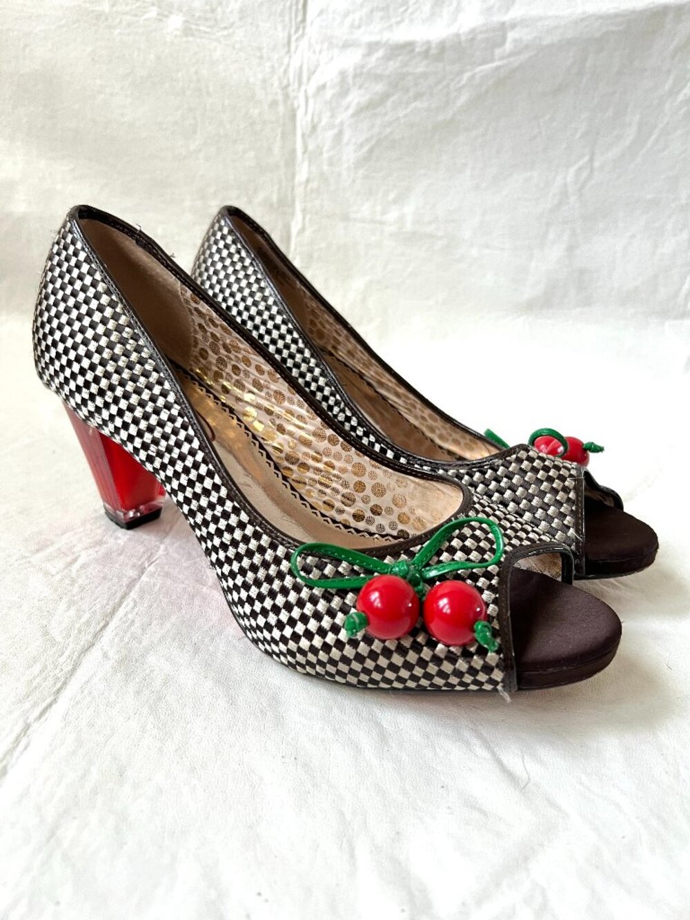 Poetic License high heel shoes 9.5 brown woven peep toe clear heel cherry beads